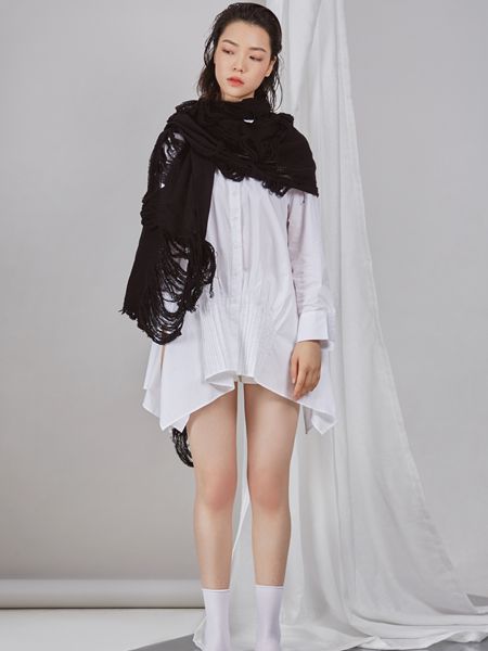 NIIJII女装品牌2019秋冬气质衬衣