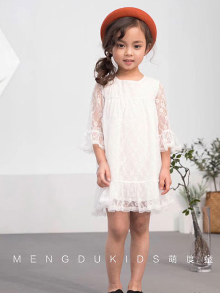 萌度童装品牌2019春季女童蕾丝白色连衣裙