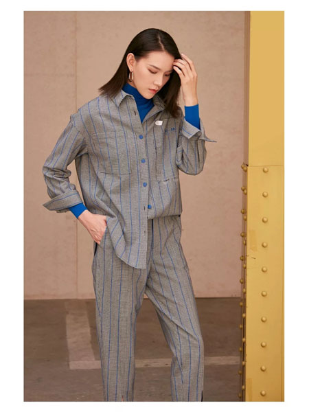 洛瑞琳女装品牌2019秋冬条纹衬衫外套