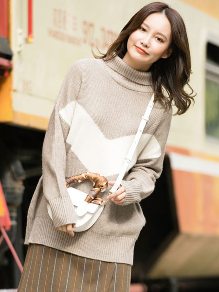 Aline阿莱女装品牌2019秋冬高领针织毛衣