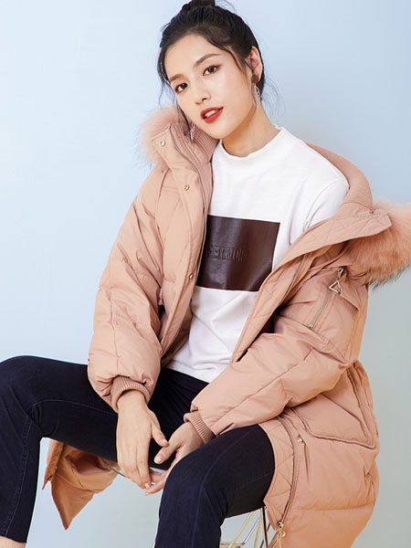 千仞岗女装品牌2019秋冬时尚轻薄羽绒服