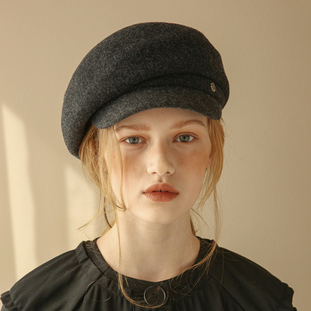 BROWN HAT2019秋冬新款纯色蓓蕾帽子