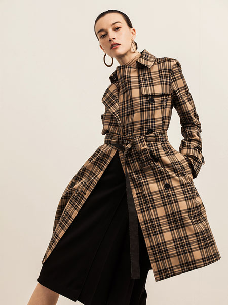 米茜尔女装品牌2019秋冬新款格子大衣