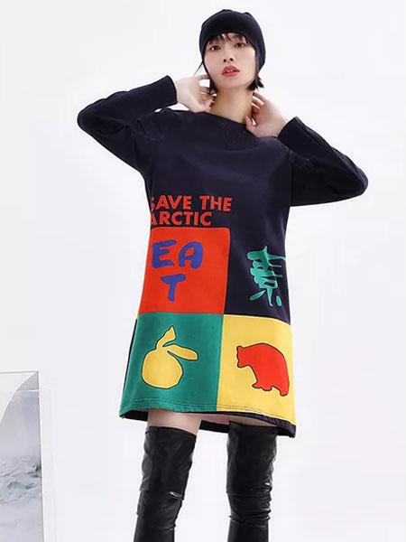 F-1(HALUCINATION)女装品牌2019秋冬新款拼接色图案印花卫衣裙