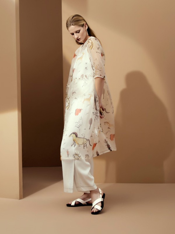 WJS唯简尚女装品牌2020春夏新款白色印花透纱连衣裙