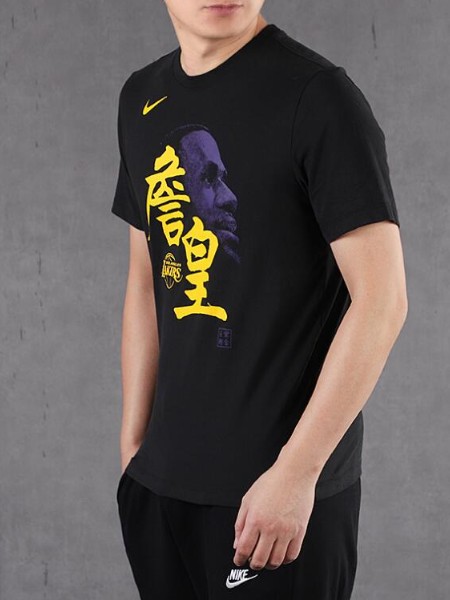 Nike耐克男装2020春夏詹姆斯运动服跑步训练健身T恤CU2923-010