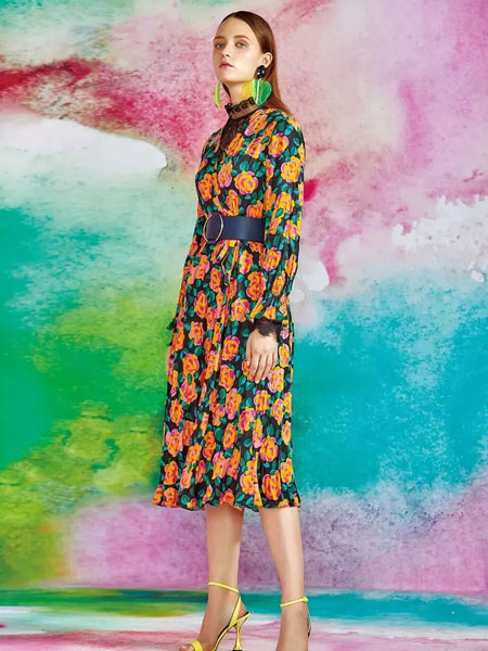 卡芙芮女装品牌2020春夏新款印花连衣裙