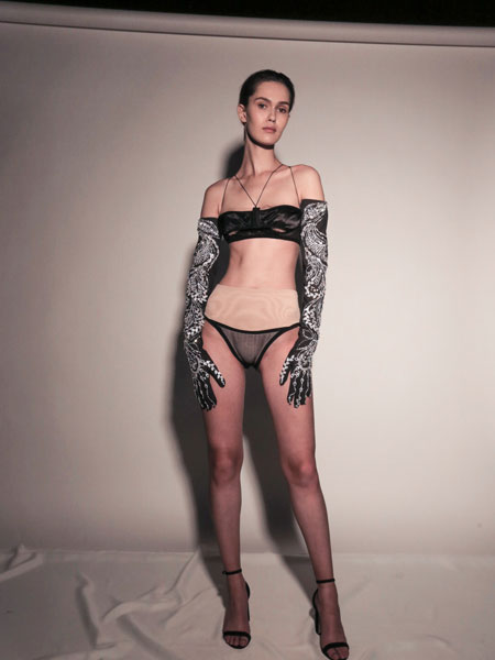 Frolov女装品牌2020春夏真丝正面透明文胸“ OLAA”