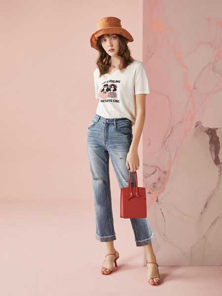 芮玛女装品牌2020春夏新款纯色图案简洁短袖上衣