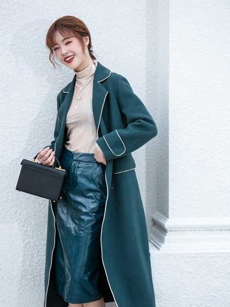 ANOTHER ONE女装品牌2020秋冬新款纯色丝绸长款大衣