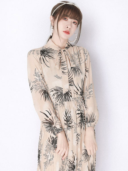 JOU SEO MOK女装品牌2020春夏新款纯色碎花连衣裙
