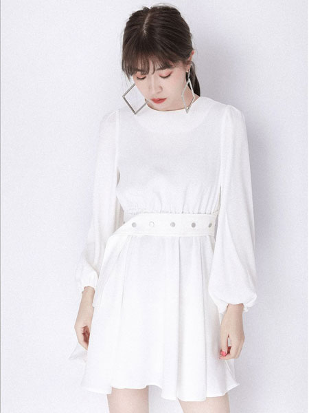 JOU SEO MOK女装品牌2020春夏新款纯色真丝性感连衣裙