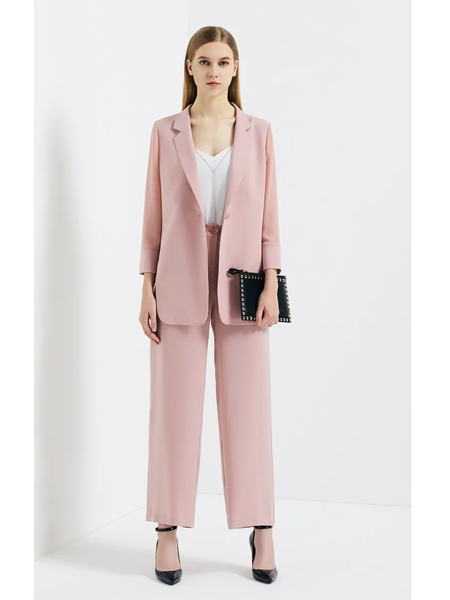伯柔Pozo女装品牌2020春夏新款粉色套装西装