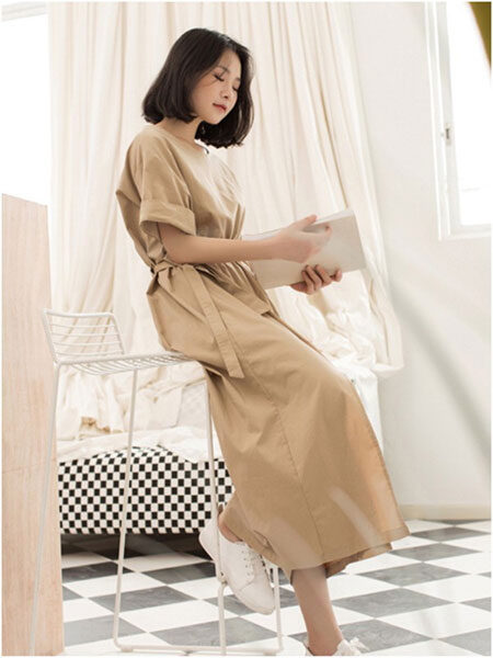 LIULIU MO刘刘墨女装品牌2020春夏纯色气质连衣裙