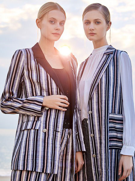 谷度女装品牌2020春夏新款纯色条纹气质西装套装