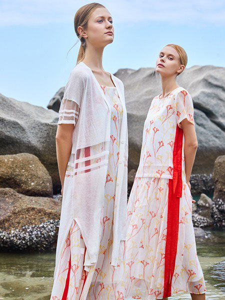 谷度女装品牌2020春夏新款纯色碎花气质连衣裙