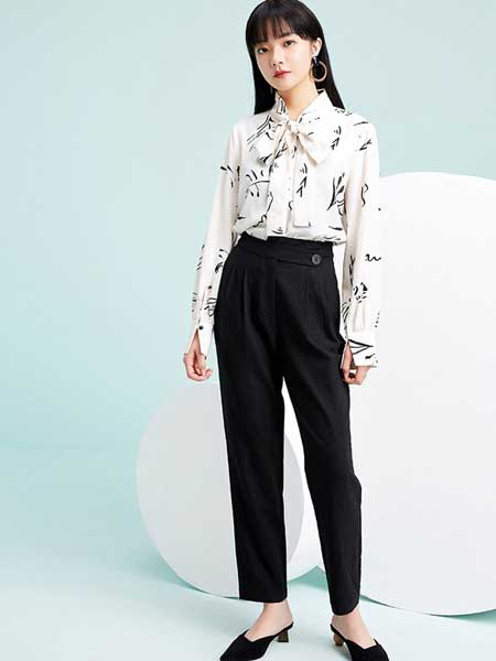 金苑女装品牌2020春夏印花衬衫