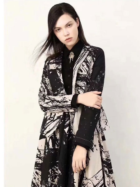 ZAIN形上女装品牌2020春夏新款涂鸦风格个性套装