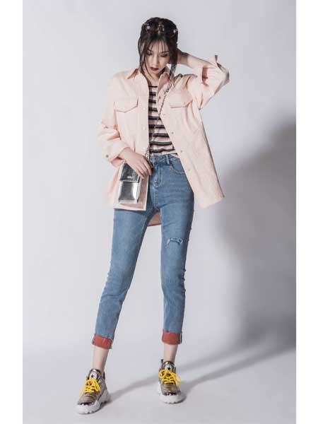 JA女装品牌2020春夏新款高领粉色外套