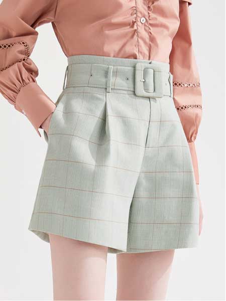 糖力潮品(TAMMYTANGS)女装品牌2020春夏新款格纹高腰阔腿短裤配腰带休闲短裤