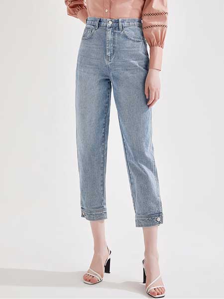 糖力潮品(TAMMYTANGS)女装品牌2020春夏新款浅蓝色破洞流苏阔腿牛仔裤长裤
