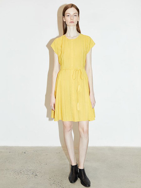 卡利亚里女装品牌2020春夏西装知性连衣裙
