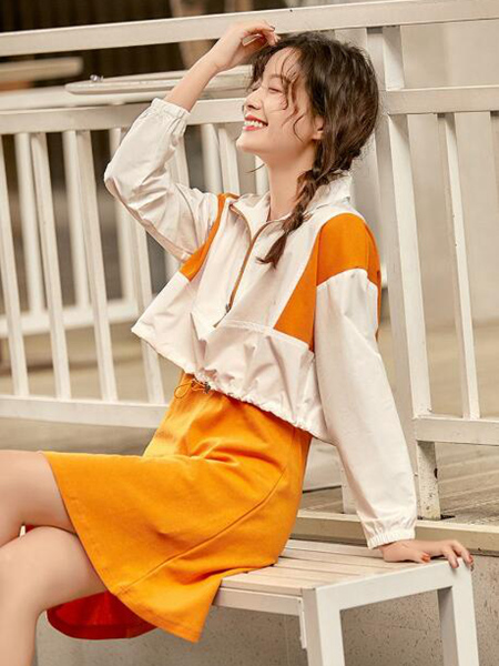 新佳娜女装品牌2020春夏短腰外套橙色