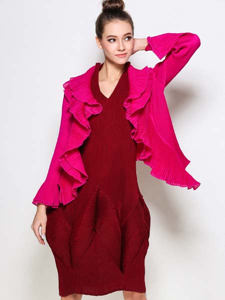 MASAKI MATSUKA女装品牌2020春夏紫红外套
