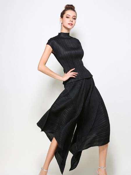 MASAKI MATSUKA女装品牌2020春夏黑色复古优雅连衣裙