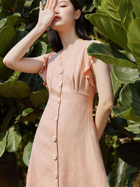 以纯女装品牌2020春夏新品