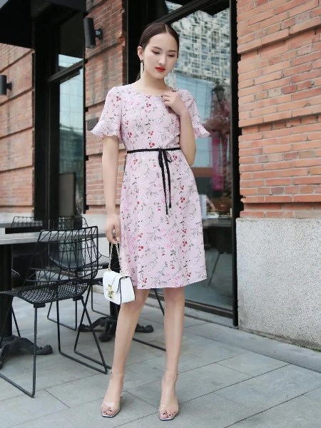 梵叙品牌女装集合女装品牌2020春夏新品