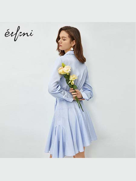 伊芙丽eifini女装品牌2020春夏蓝色连衣裙短款