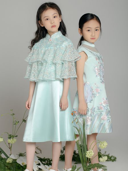 贝的屋童装品牌2020春夏喇叭领荷叶边蓝色连衣裙蕾丝网纱