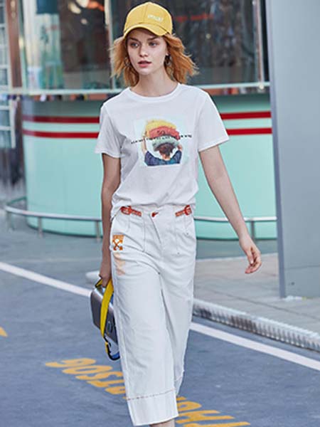施洛琳女装品牌2020春夏白色T恤