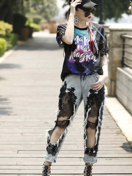AttinaLife阿缇娜女装品牌2020春夏黑色圆领T恤破洞牛仔裤
