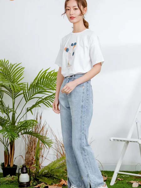 ISSUE亦抒女装品牌2020春夏白色T恤