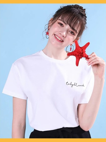 Azona A02阿桑娜 A02女装品牌2020春夏纯白色圆领T恤