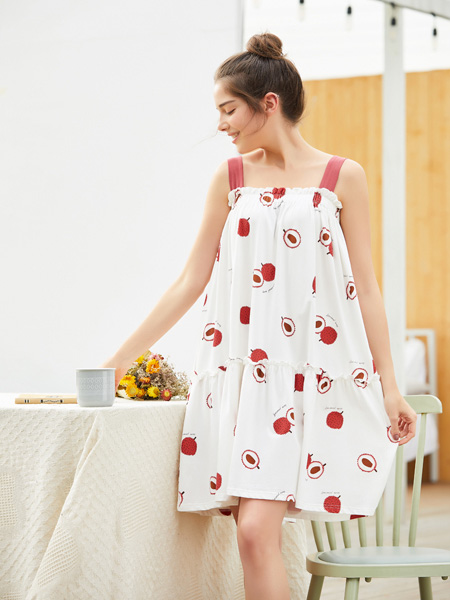 亲闺密语内衣品牌2020春夏吊带红色水果白底睡裙
