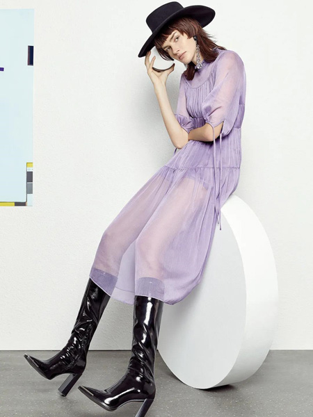 雀啡女装品牌2020春夏紫色网纱连衣裙