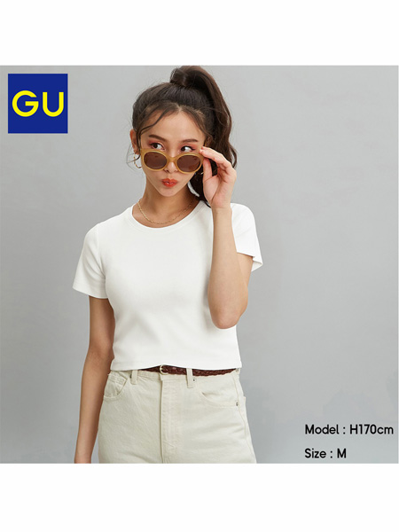 GU极优女装品牌2020春夏短款修身纯棉纯色T恤