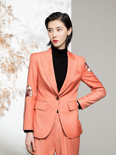 CHOICE YIN女装品牌2020春夏橘粉色西装套装