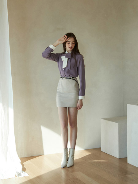 INUSWAY女装品牌2020春夏紫色雪纺衫