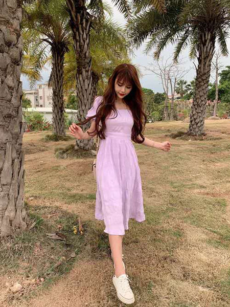 18Fans女装品牌2020春夏紫色连衣裙
