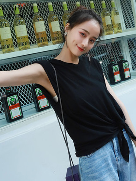 LOFT SHINE女装品牌2020春夏珞炫黑色背心
