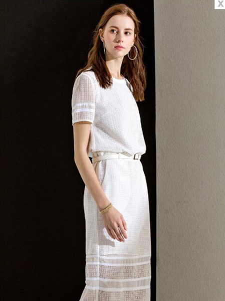 觀缽緣女裝品牌2020春夏白色針織衫