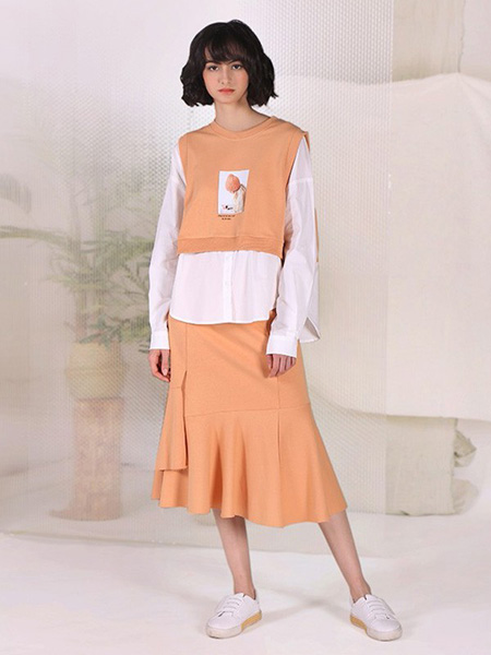 树生活女装品牌2020春夏圆领橙色上衣背心半裙