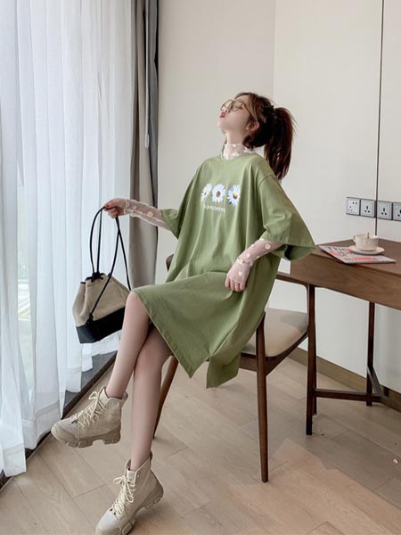 阿奇米朵女装品牌2020春夏长款宽松短袖