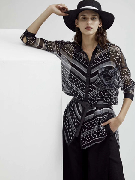 Guke谷可女装品牌2020春夏收腰黑色雪纺衫