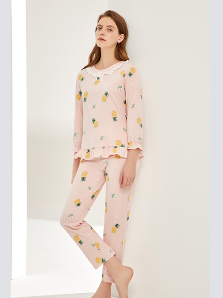 婵之云内衣品牌2020春夏圆领粉色菠萝图睡衣