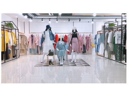 品牌女装专柜正品尾货批发市场,品牌折扣女装尾货走份批发货源